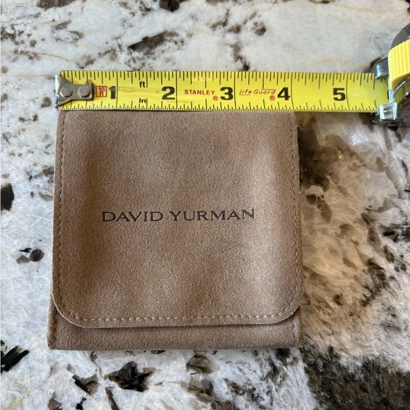 David Yurman Moleskin bracelet bag with magnet - Picture 3 of 6
